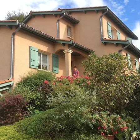 Le Relais Des Malettes D'hotes Bed & Breakfast *