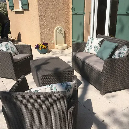 Le Relais Des Malettes D'hotes Francheville (Rhone)